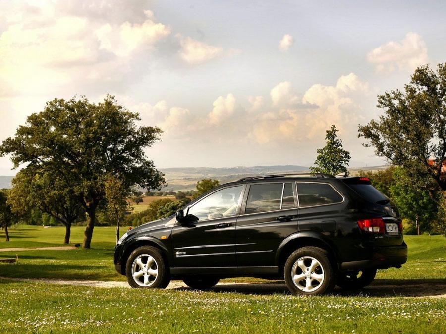  SsangYong Kyron 2007 года  (фото 5 из 16)
